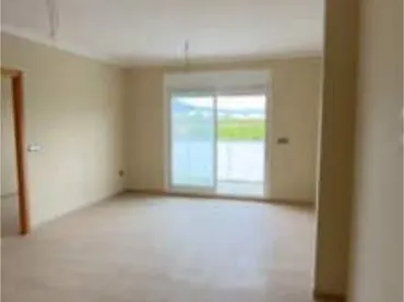 Piso en Piso a la venta con terraza y balco - Foto 2