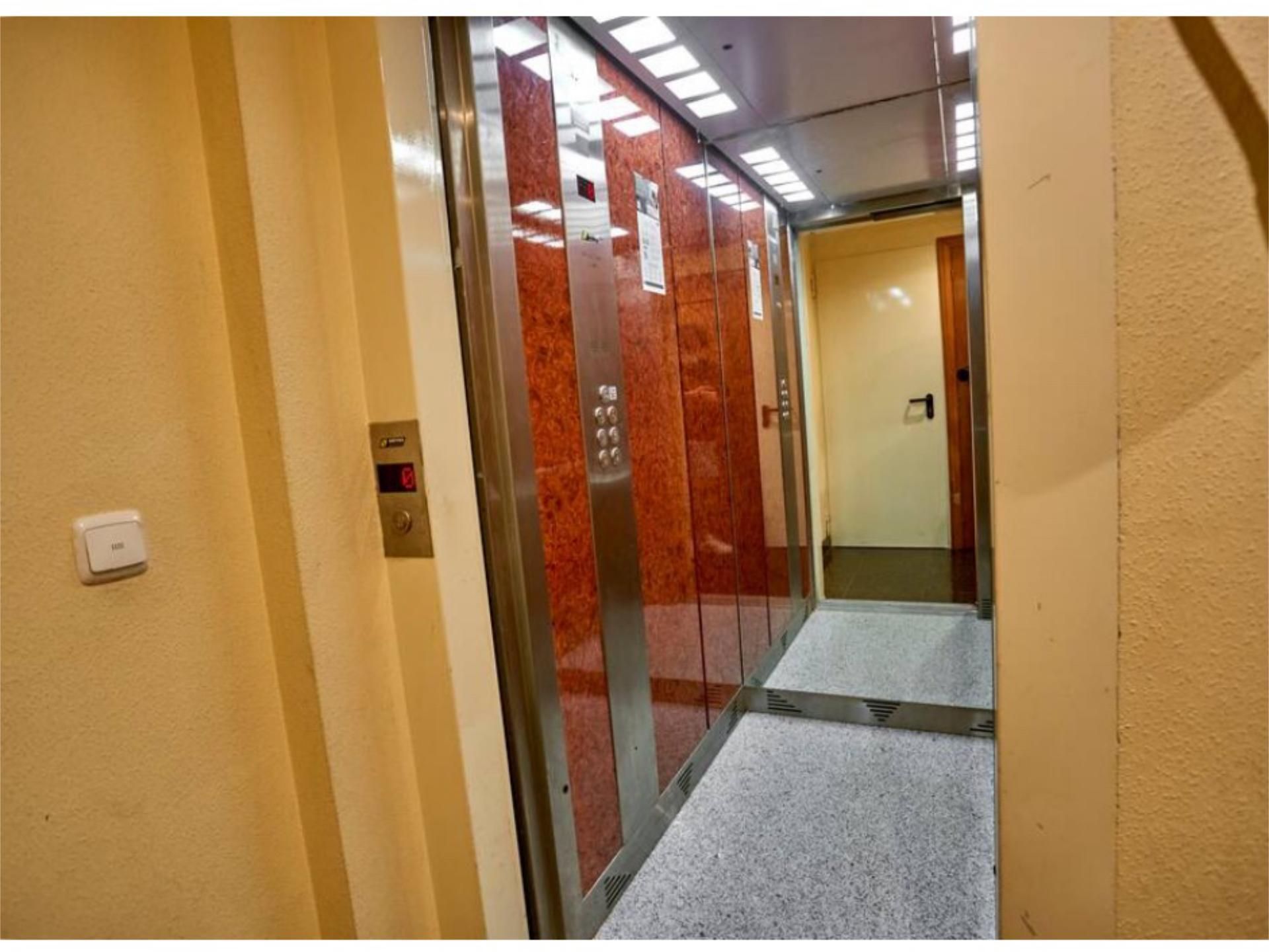 Piso en  Calle Consuelo 9 - Foto 9