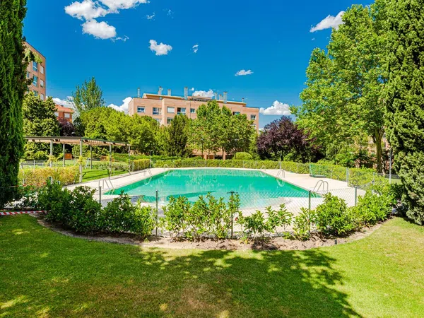 Piso en Barrio Conde Orgaz-Piovera - Foto 12