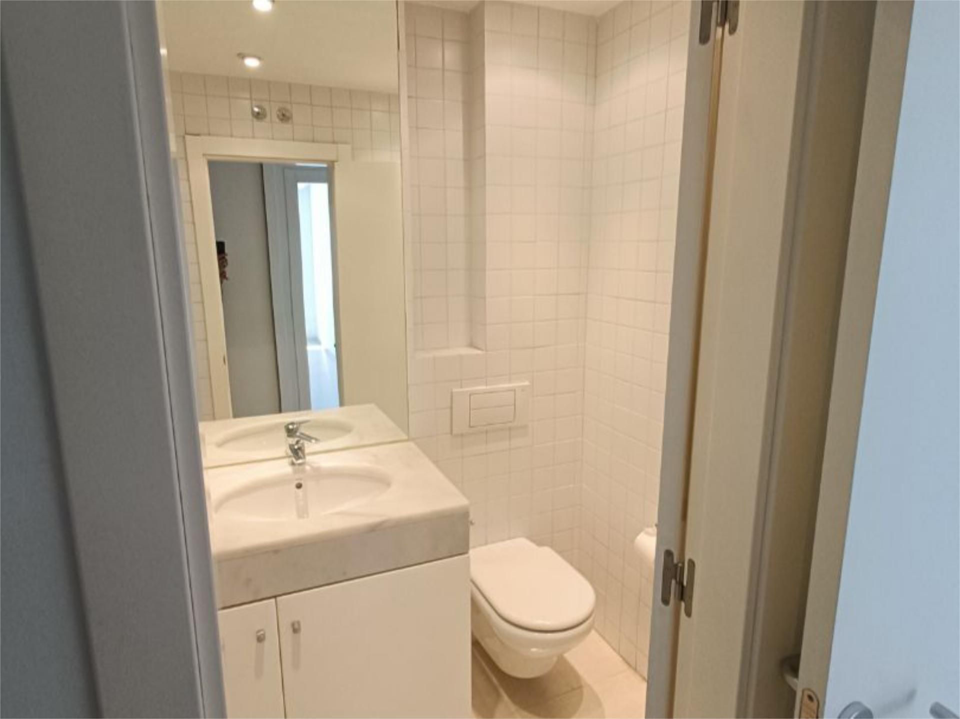 Piso en  Calle del Amparo 103 - Foto 7