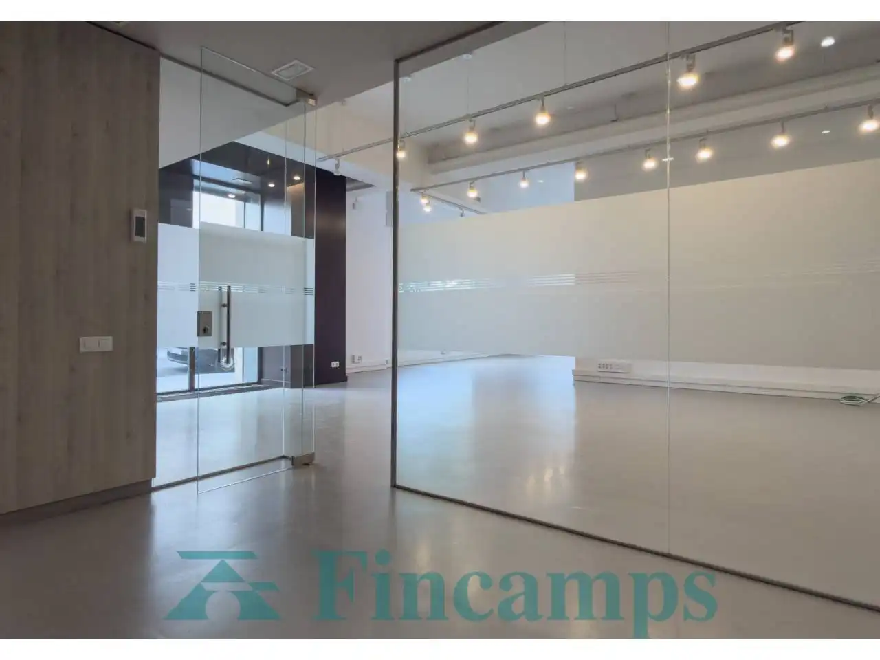 Local comercial en  Calle Sant Oleguer 136 - Foto 5
