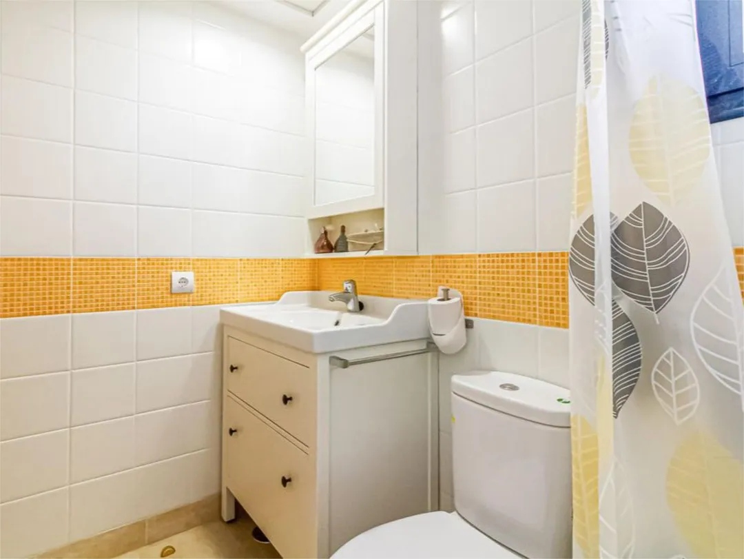 Piso en  Carrer Pintor Sorolla 8 - Foto 13