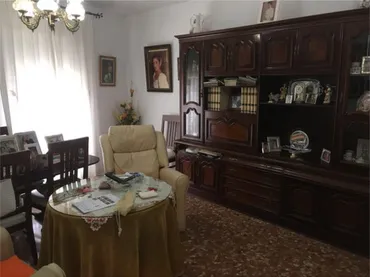 Chalet en Barrio - Foto 2