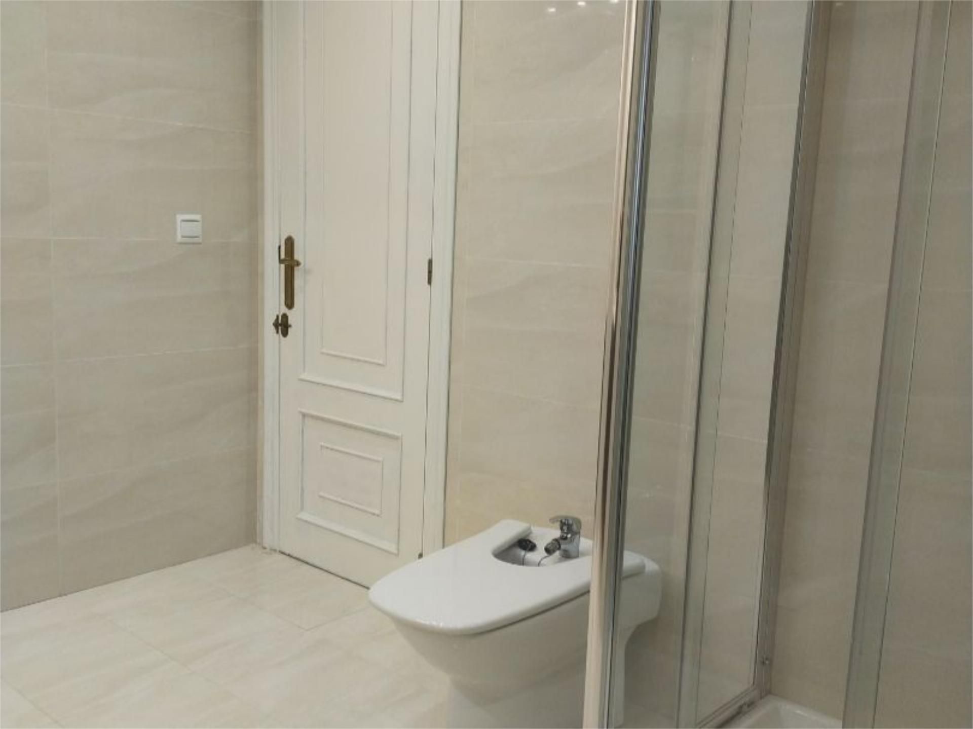 Piso en  Carrer de la Reina 228 - Foto 14