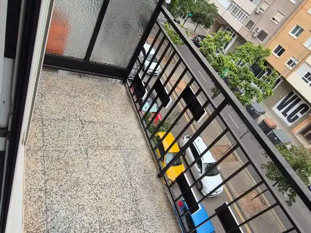 Piso en  Carrer de José María Haro 4 - Foto 5