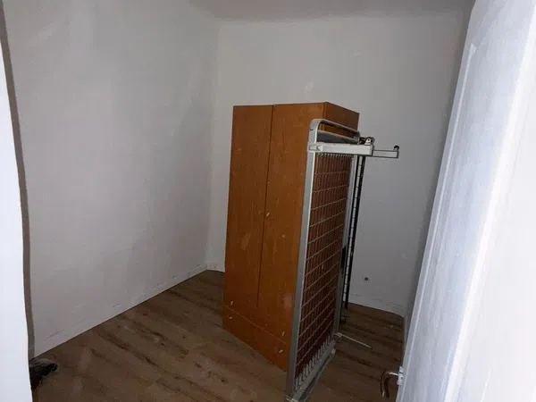 Estudio en calle de Mira el Sol, 8