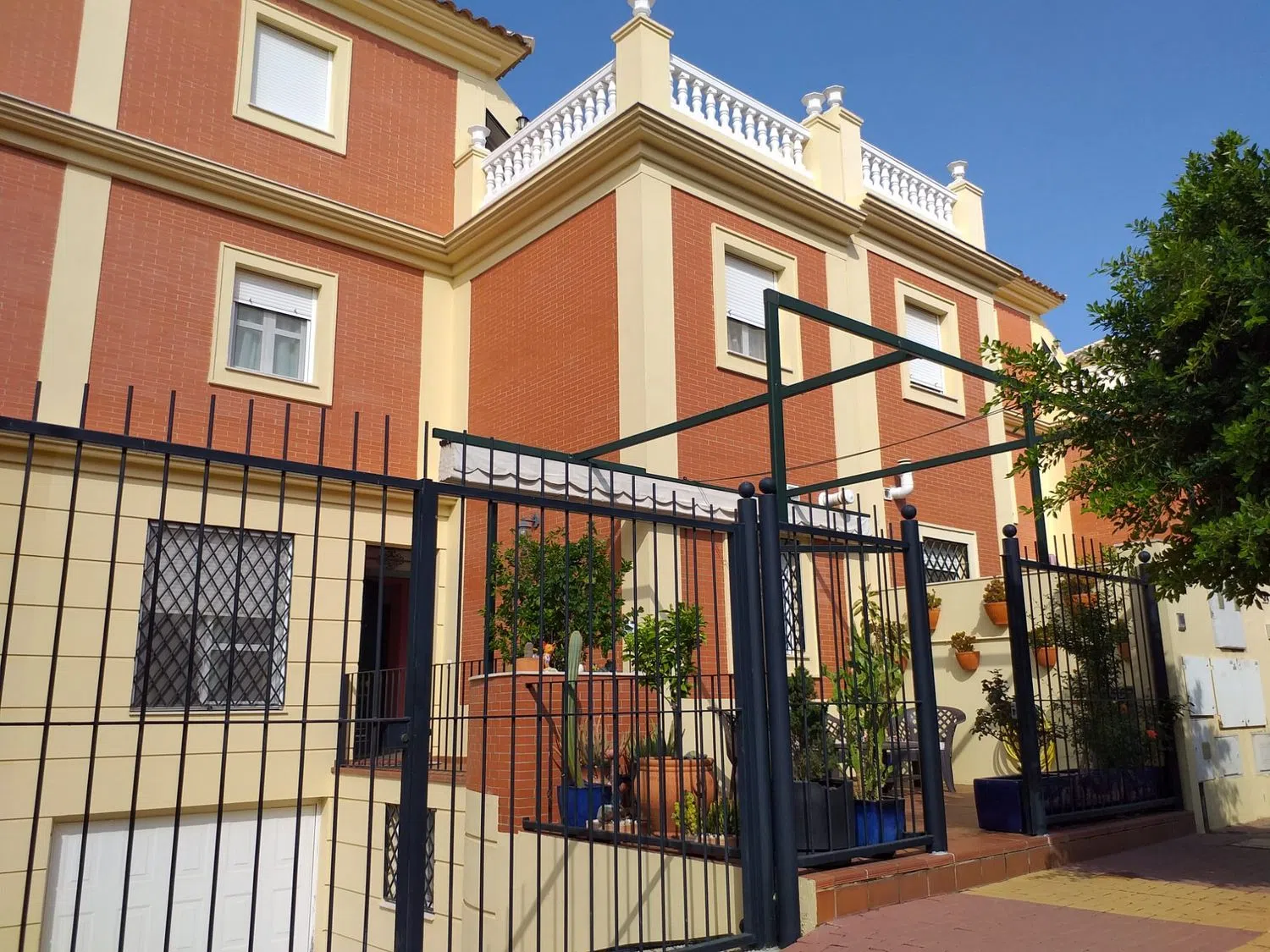 Chalet adosado en pasaje Corona Boreal, 26 - Foto 3