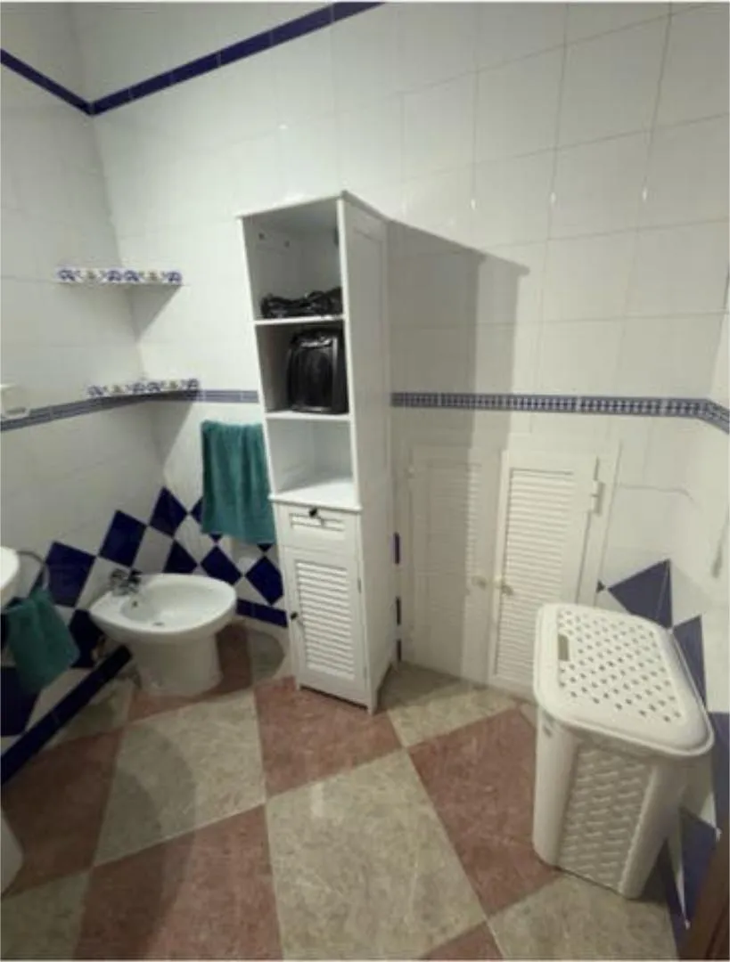 Apartamento en Se Alquila en Carmona/Zona del Real - Foto 4