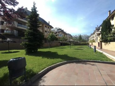 Piso en  Calle Mariano Barbacid 17 - Foto 4