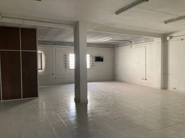 Edificio de uso mixto en Simancas - Foto 5