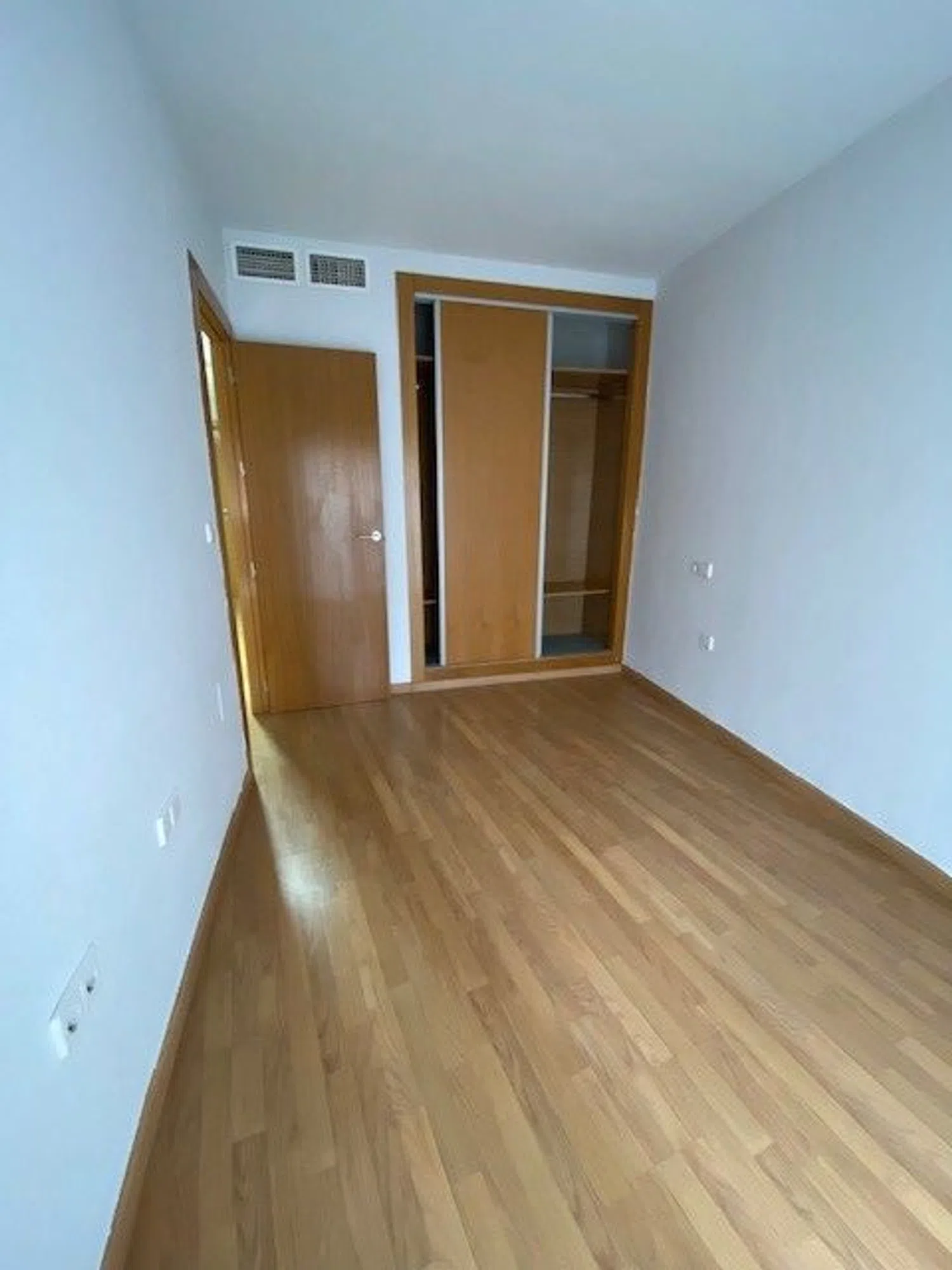 Piso en calle Cortes, 31 - Foto 6