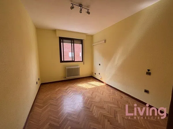 Piso en Val - Foto 11