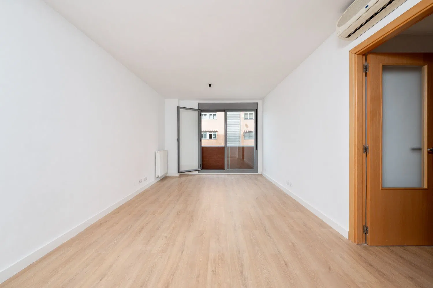 Piso en calle San Juan de Ortega - Foto 2