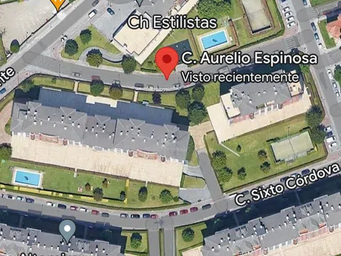 Piso en calle Aurelio Espinosa, 11