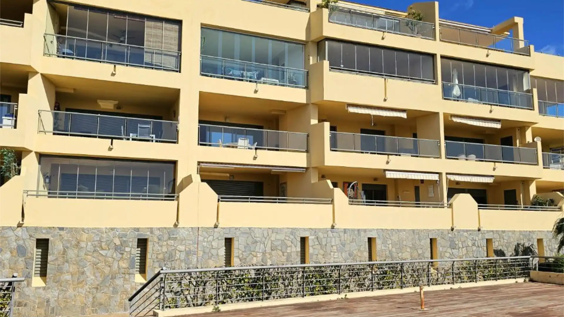 Piso en  Calle Cristóbal Colon 5 - Foto 32