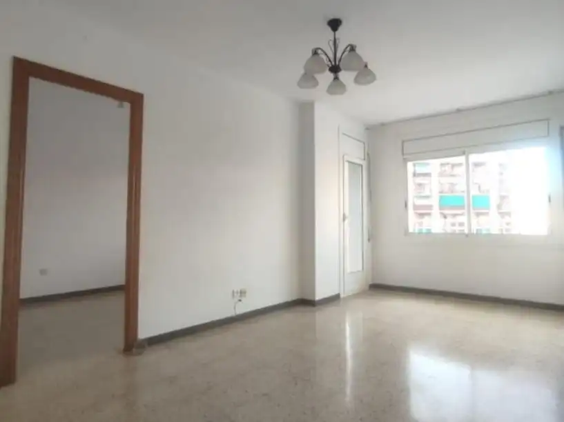 Piso en  Avinguda del Carrilet 337 - Foto 3