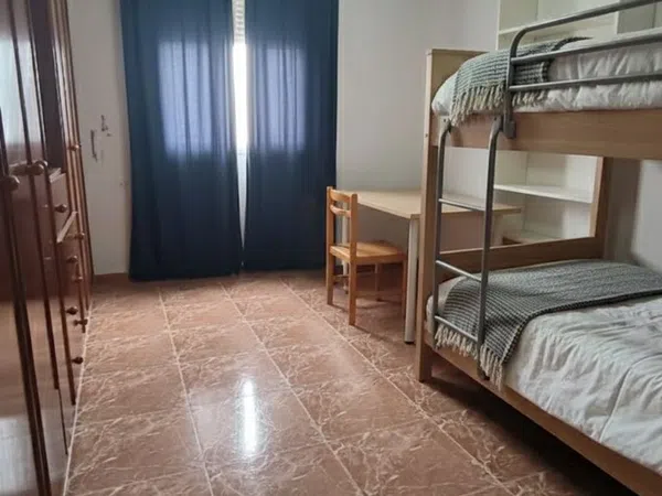 Piso en plaza Pintor Amalio García del Moral, 4 - Foto 11