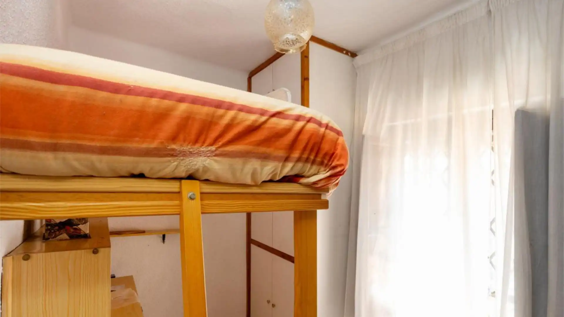 Casa adosada en  Calle Santa Herminia 37 - Foto 34