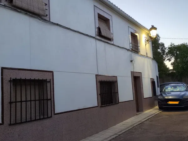 Casa de pueblo en Calle Manuel de Falla, 29 - Foto 1