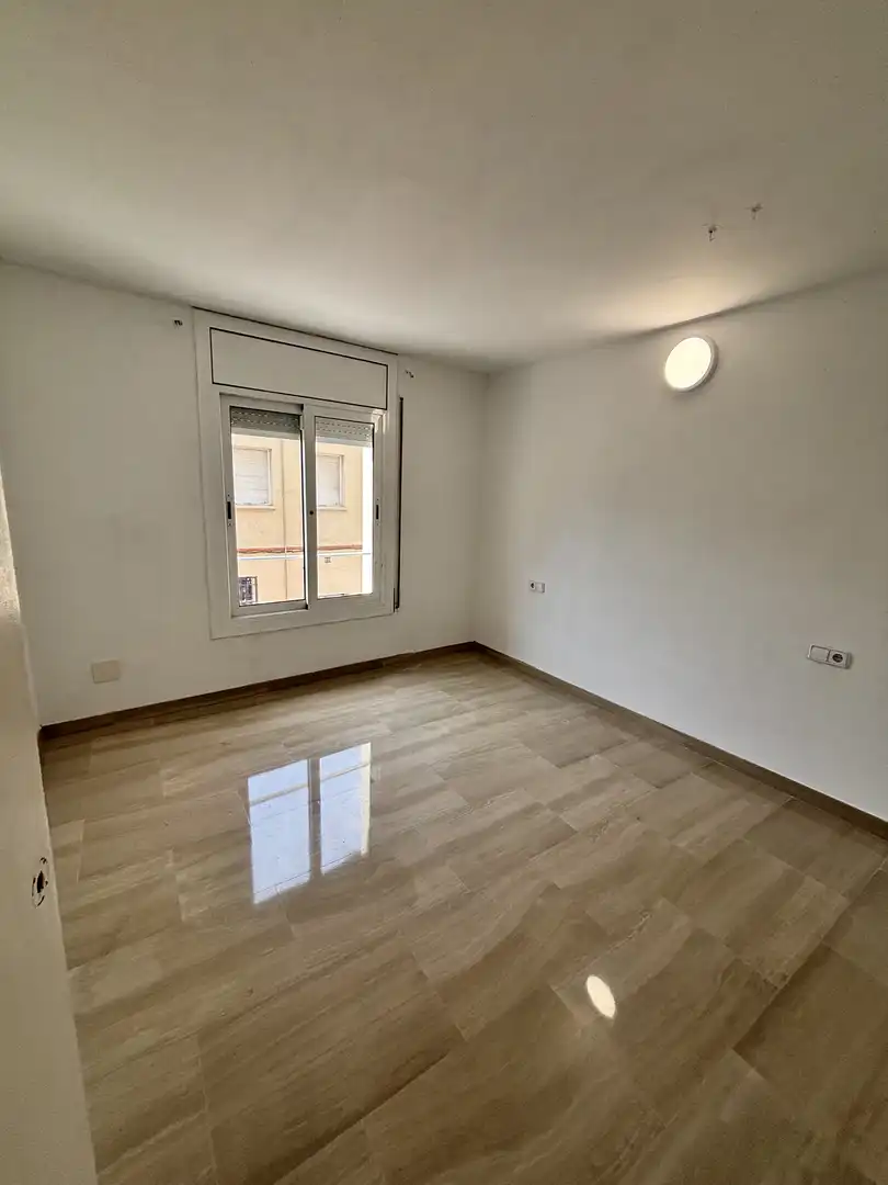 Piso en  Carrer de Nicolau Talló 153 - Foto 5