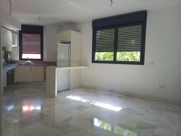Piso en calle Mary Ward, 1