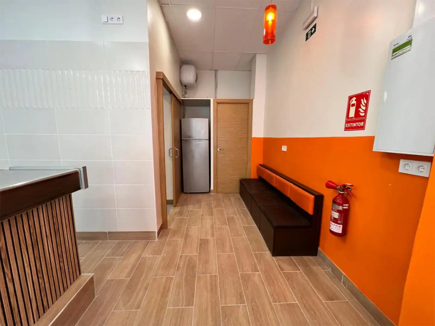 Local comercial en  Carrer de l'Anoia 7 - Foto 4