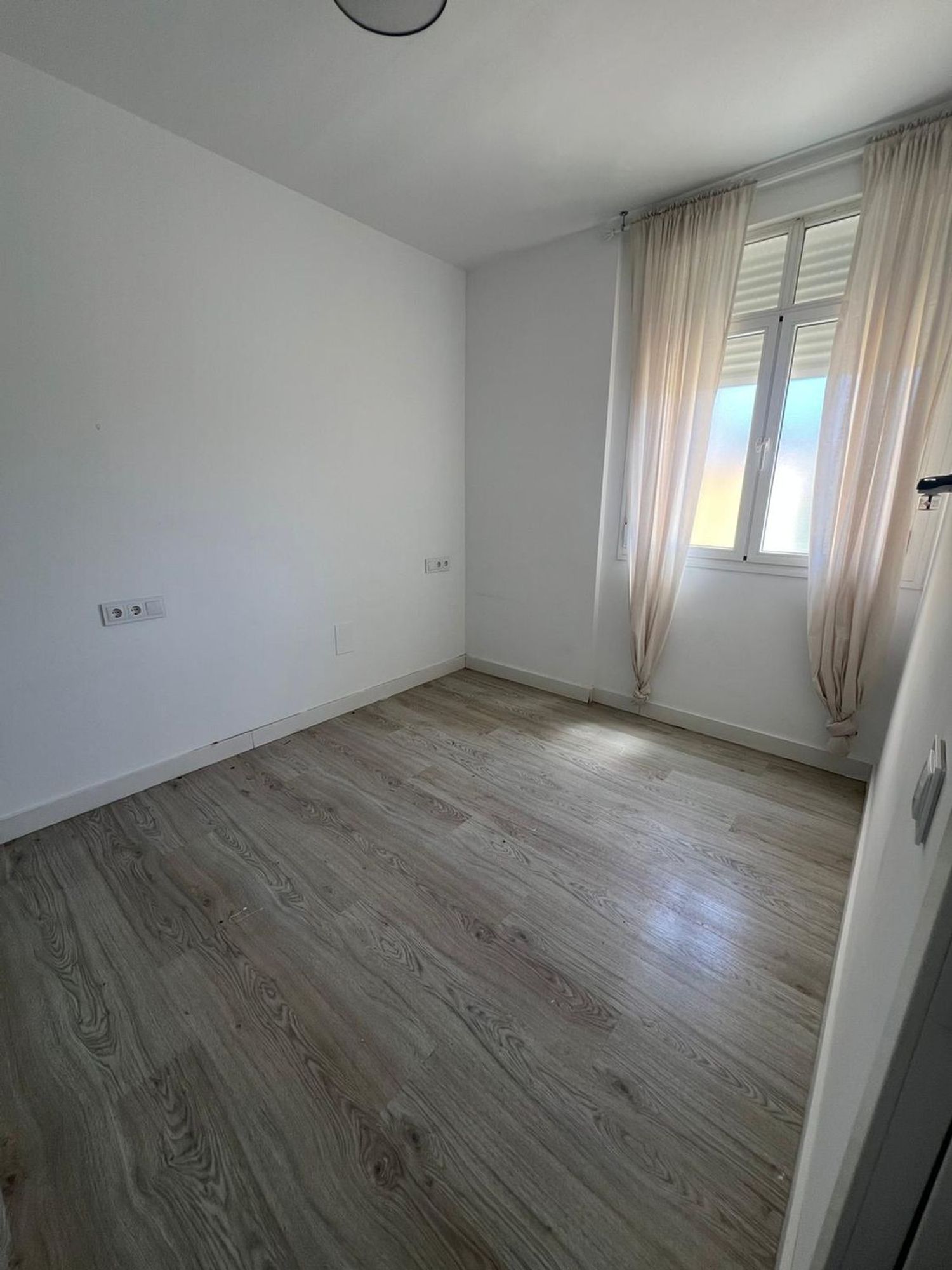 Piso en Avenida Juan Sebastián Elcano, 129 - Foto 8