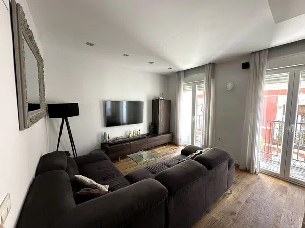 Piso en travesía de las Beatas, 5