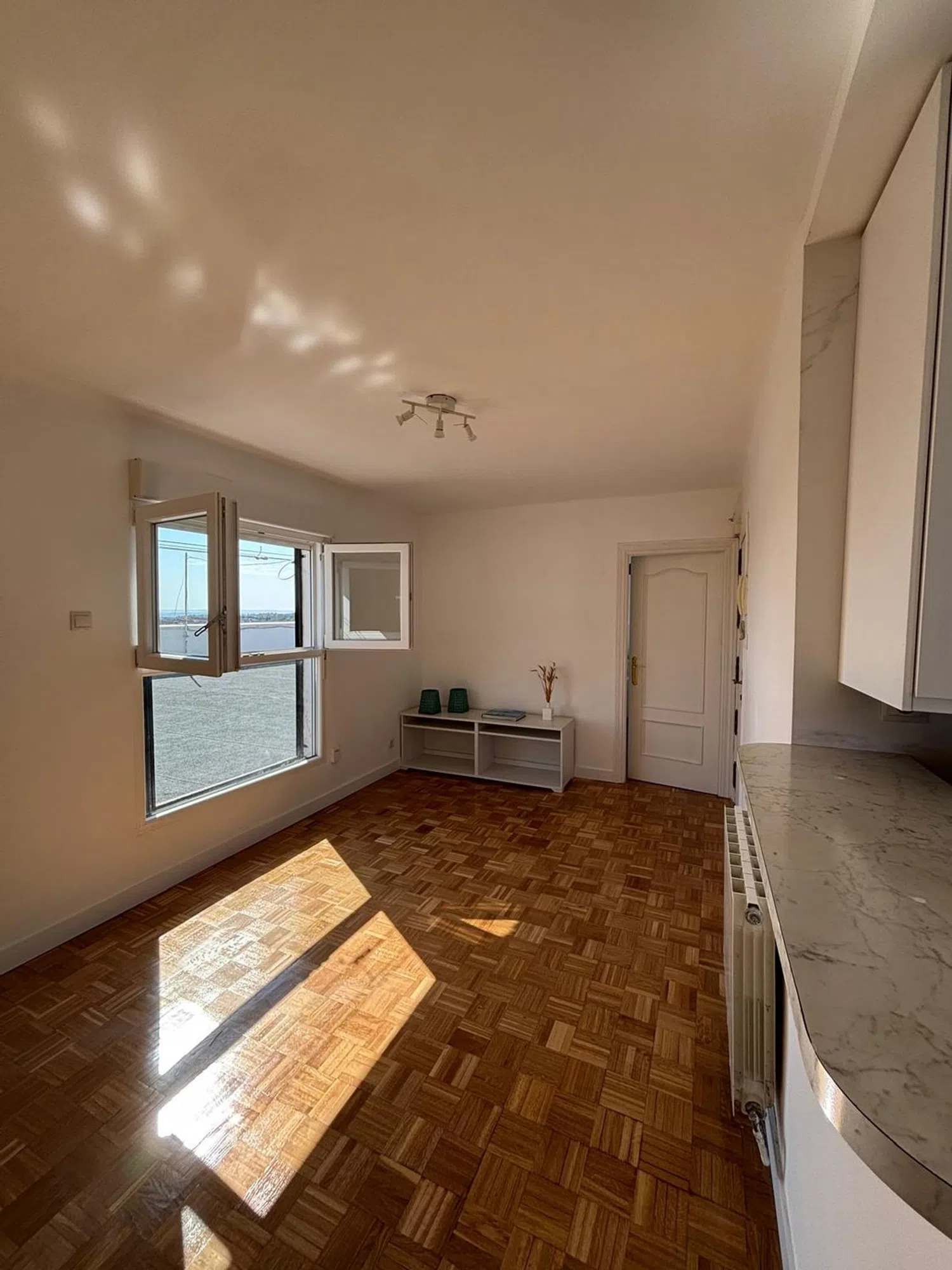 Piso en calle de los Hermanos García Noblejas, 15 - Foto 1