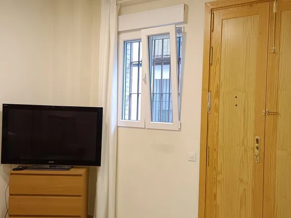 Estudio en calle Santa Clara, 84 - Foto 2