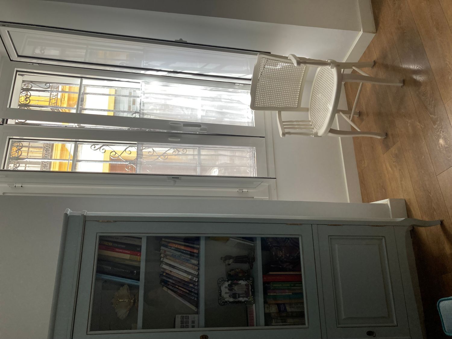 Piso en calle Martínez Montañés, 36 Bajo - Foto 1