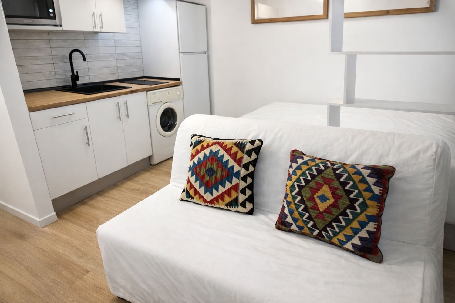 Estudio en avenida de la República Argentina, 8 - Foto 6