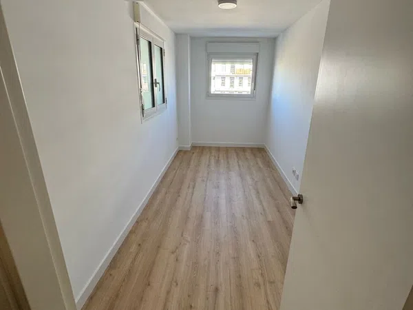 Piso en avenida de Castilla y León, 9 - Foto 14