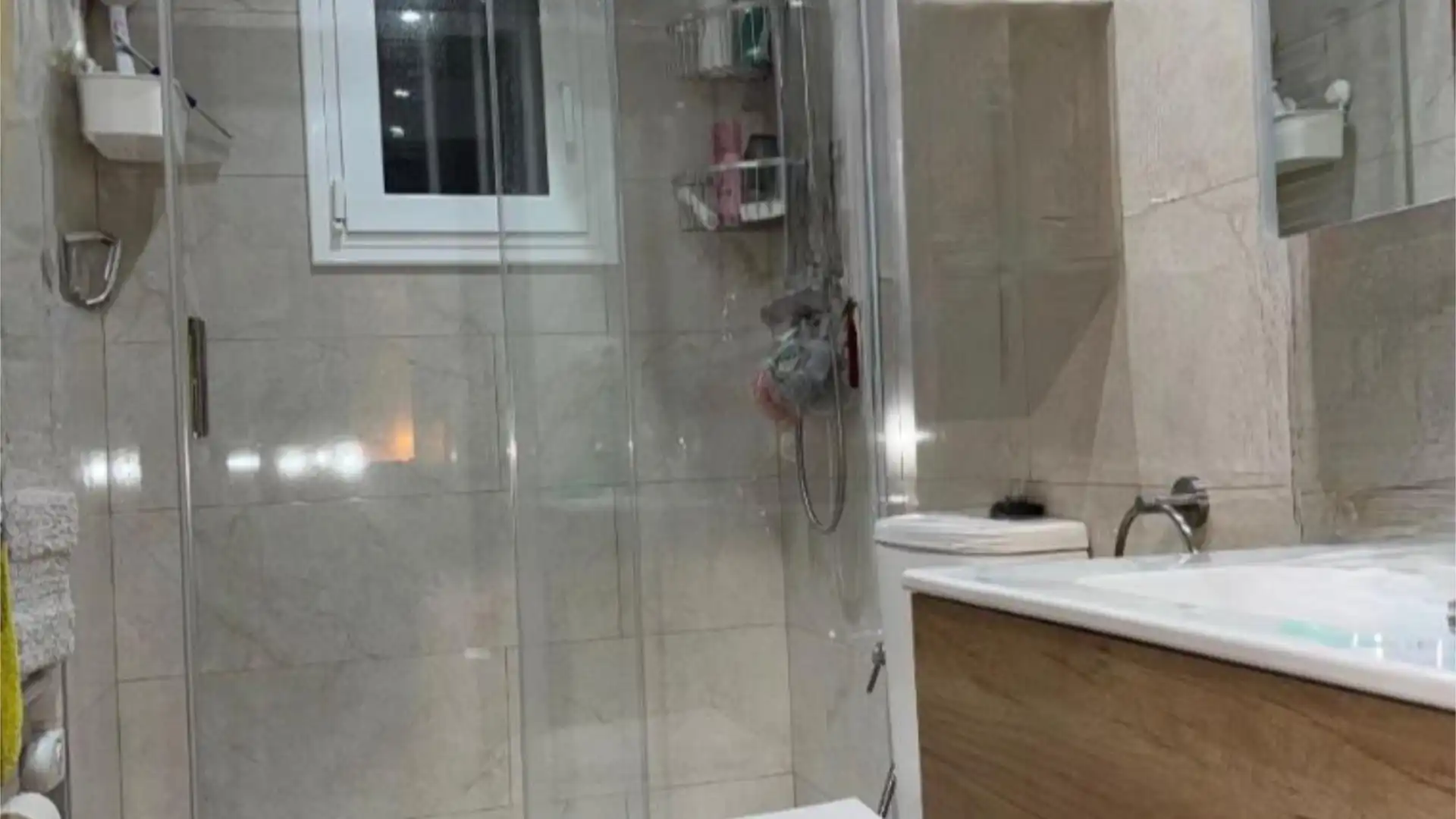 Piso en  Carrer Holanda 15 - Foto 1