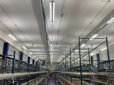 Nave Industrial en  Carrer de l'Abat Otó - Foto 3