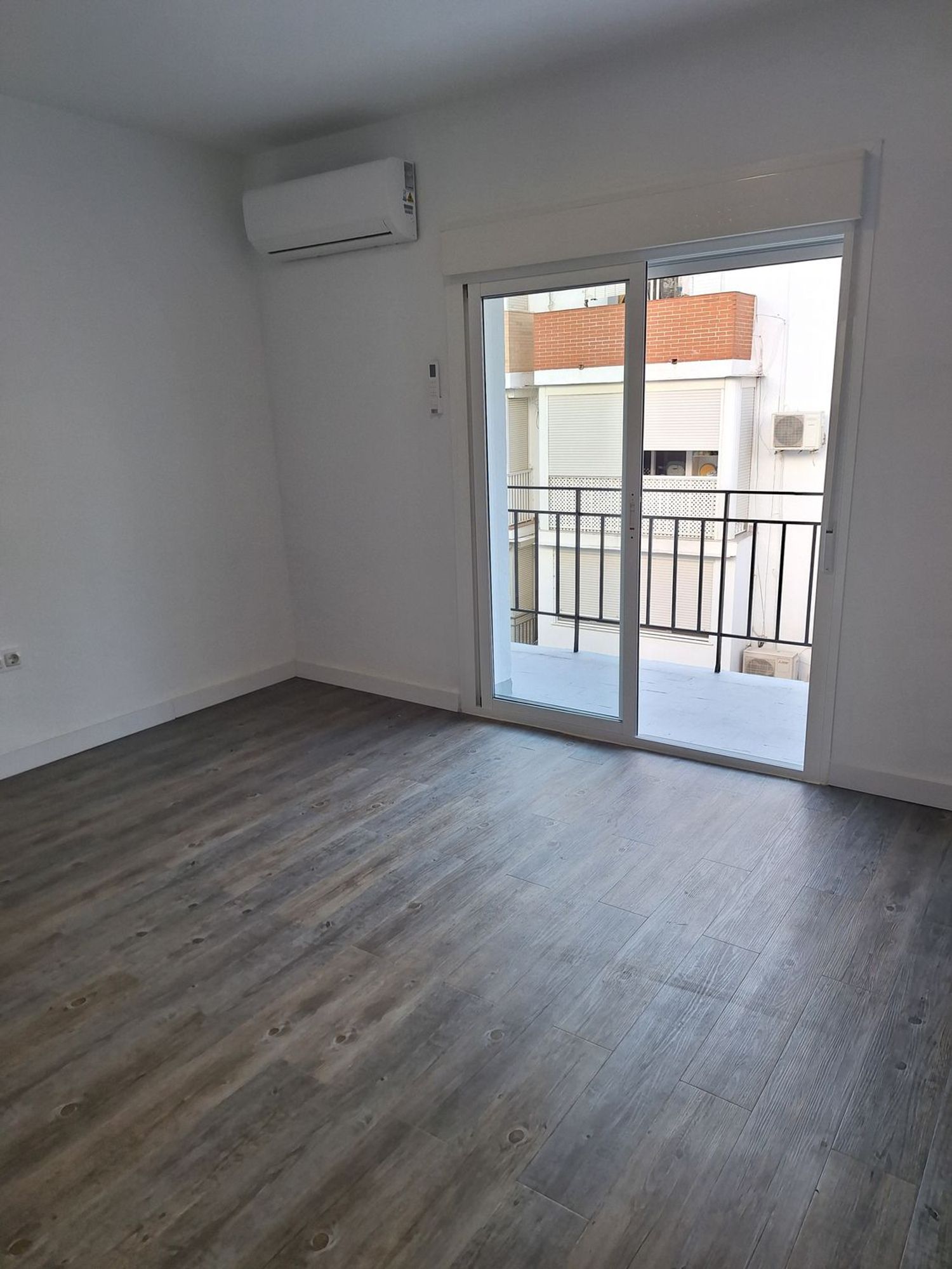 Piso en Centro - Doña Mercedes - Foto 1