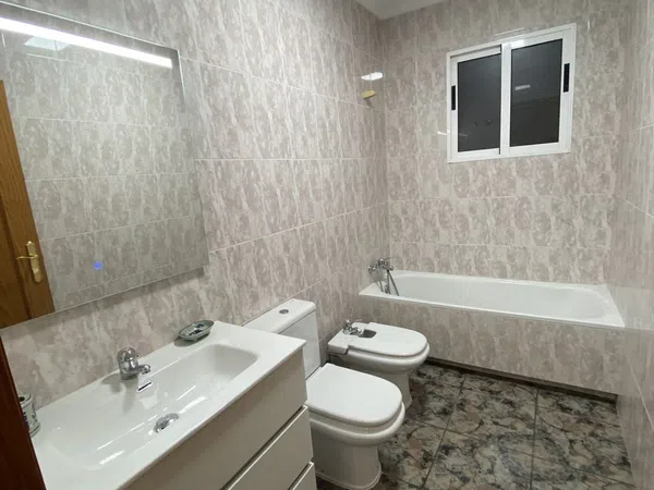 Piso en avenida Juan Carlos I, 26 - Foto 7