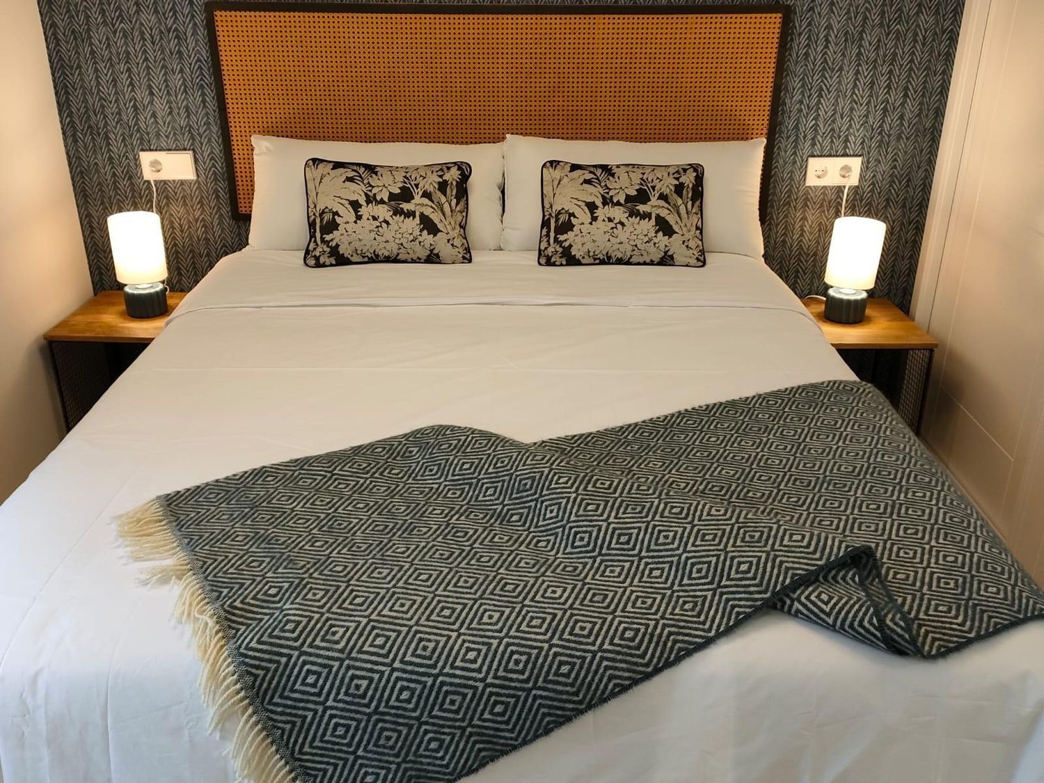 Estudio en Barrio Valdezarza - Foto 2