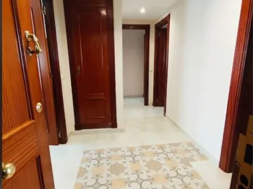 Piso en  Avenida Almirante León Herrero 16 - Foto 5