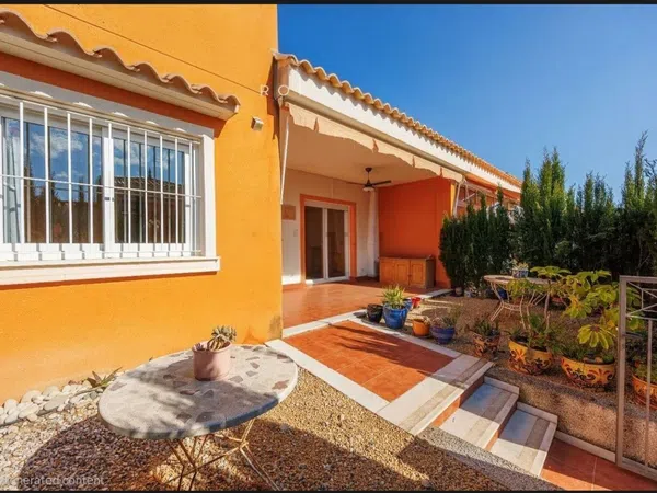 Chalet adosado en Xiprer, 1 - Foto 2