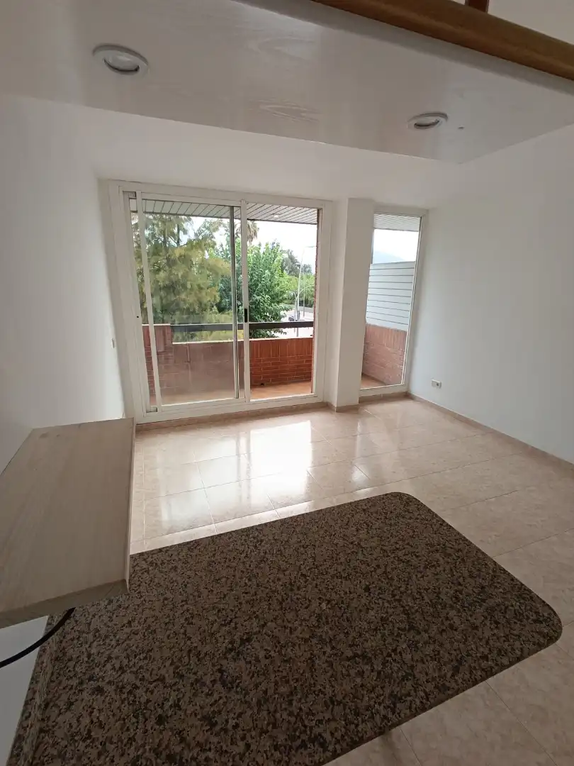 Apartamento en  Carrer de la Creu d'en Muntaner 24 - Foto 5