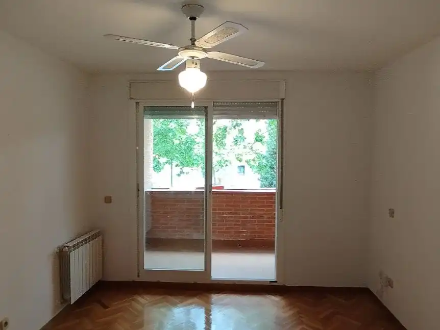 Piso en  Pasaje Villagarcia de Arosa 27 - Foto 4