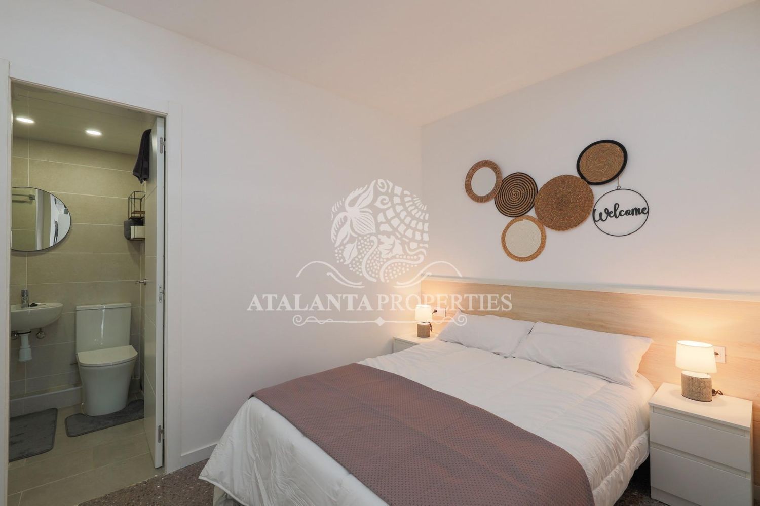 Estudio en Calle de Villar - Foto 2
