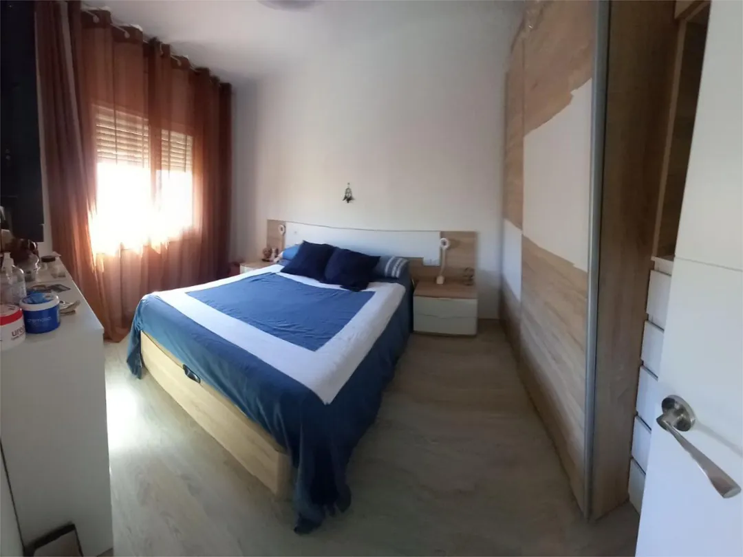 Piso en  Avinguda de Severo Ochoa 60 - Foto 2