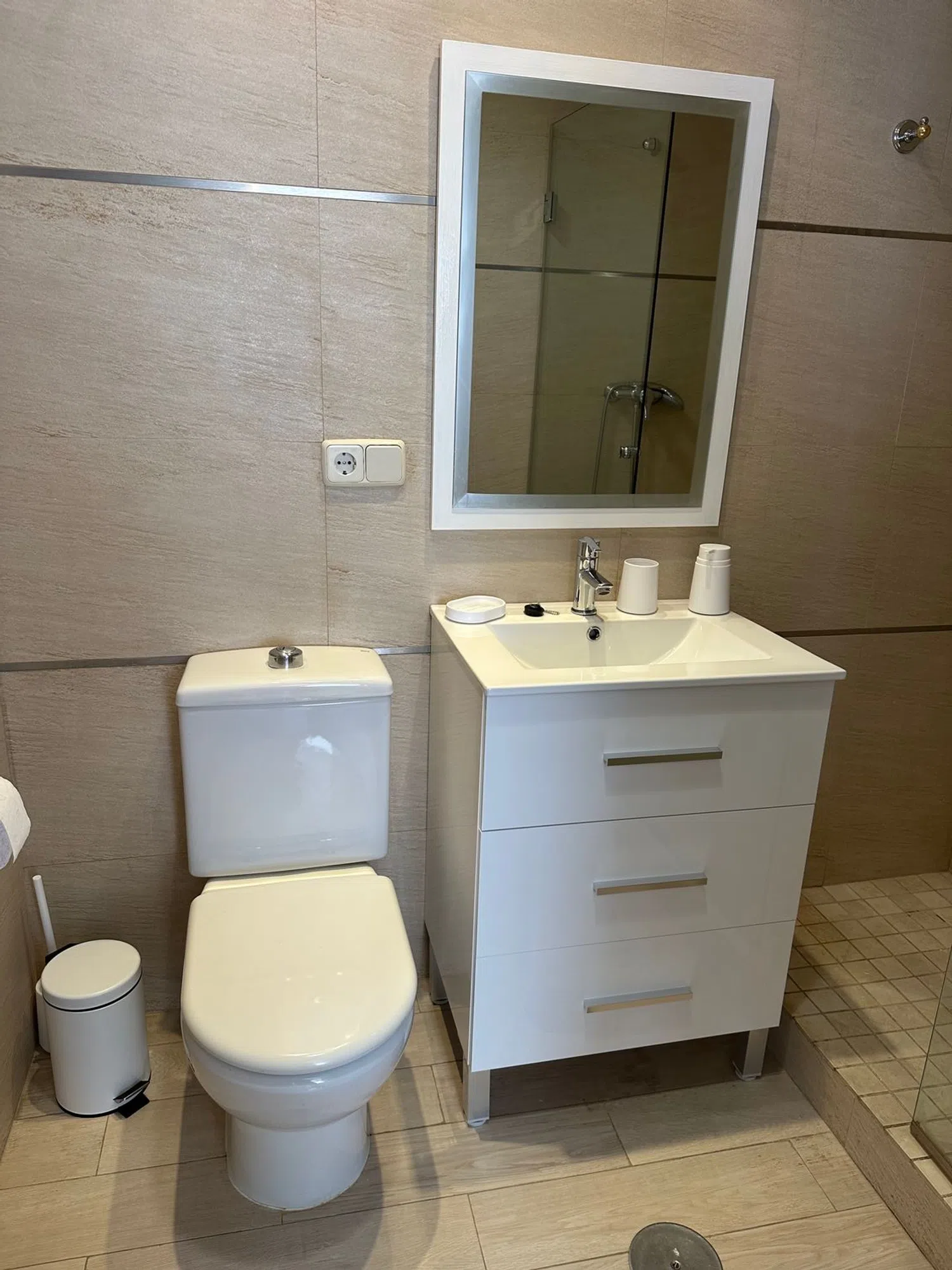 Piso en calle Infanta Mercedes, 105 - Foto 17