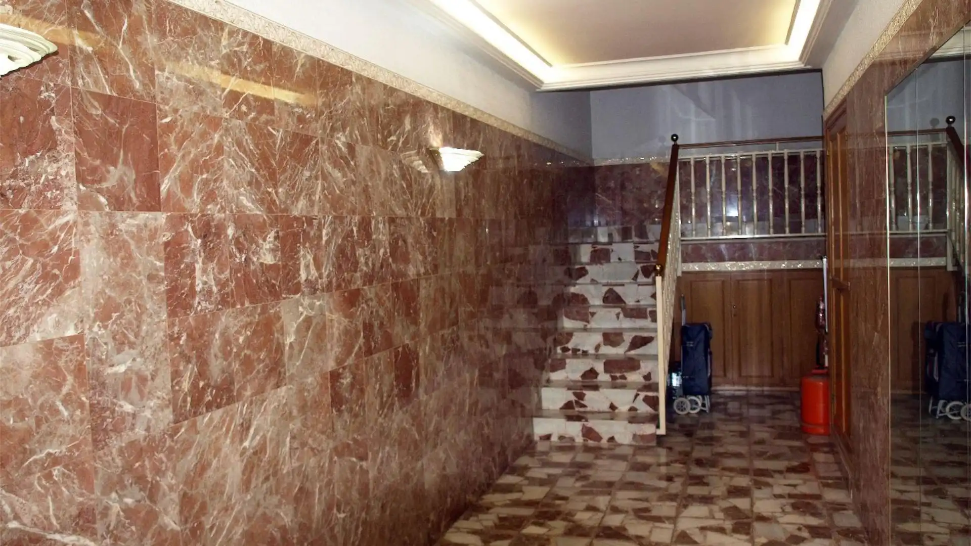 Piso en L'Hospitalet de Llobregat - Foto 2