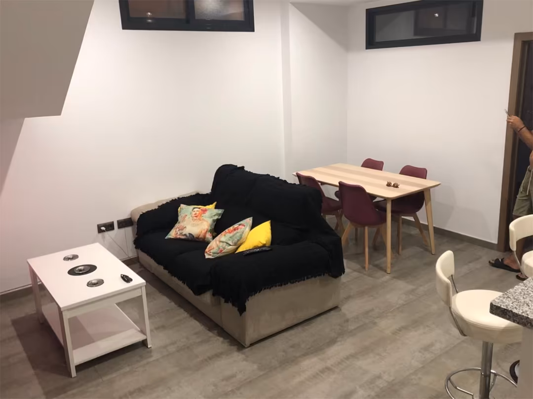 Piso en  Calle Conde de Luna 3 - Foto 8