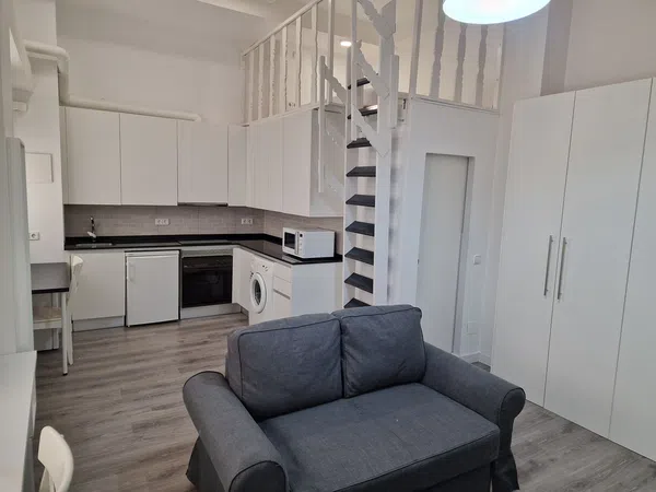 Piso en calle de Sambara, 63