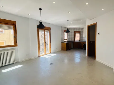 Piso en calle de Valderribas, 30