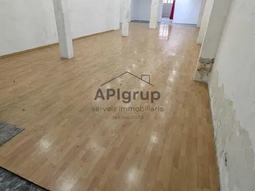 Local comercial en Sabadell - Foto 4